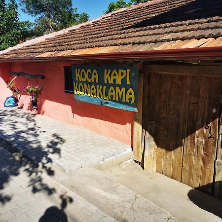 Salda Goelue Koca Kapi Konaklama Yesilova  Extérieur photo